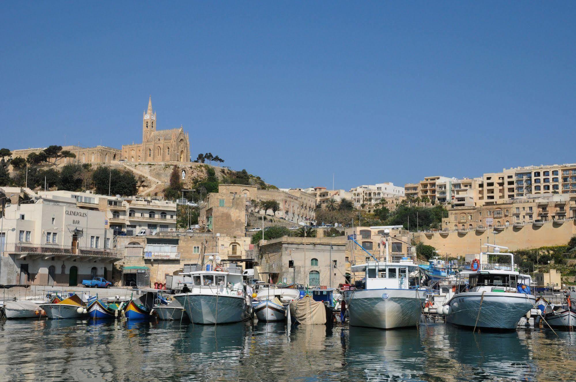 Grand Hotel Gozo Ghajnsielem Exterior photo